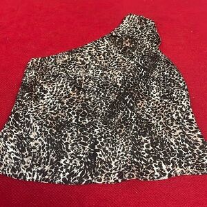 One Shoulder top with bow animal print